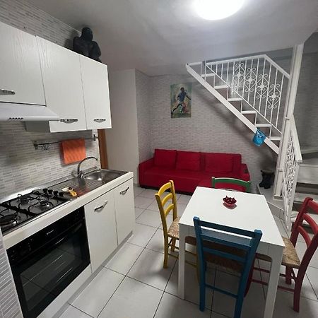 Апартаменты Sciabbacco House Неаполь Экстерьер фото