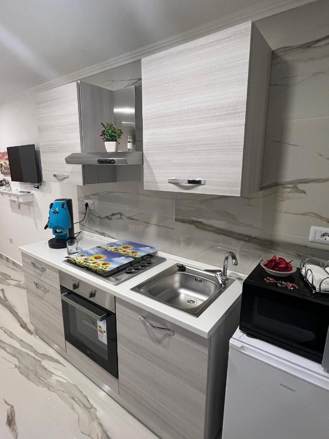 Апартаменты Sciabbacco House Неаполь Экстерьер фото